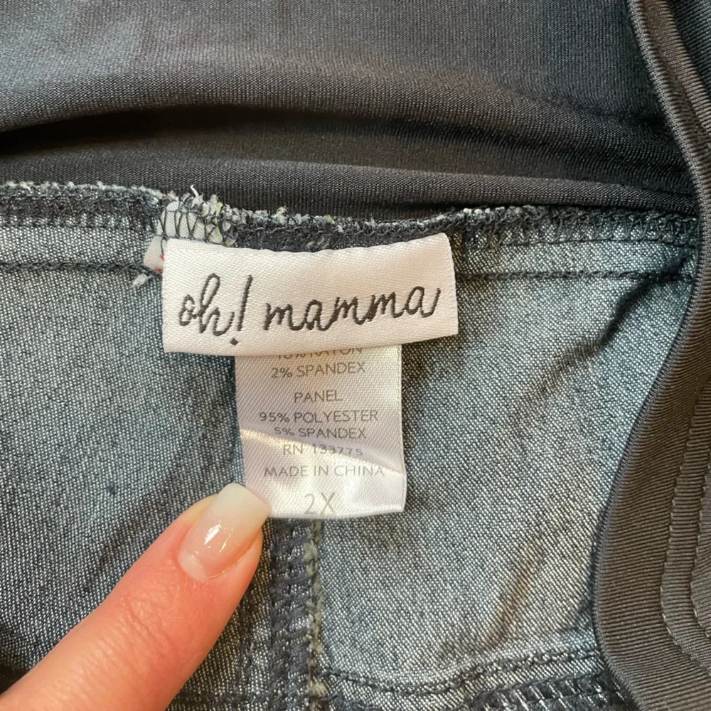 2 pair denim maternity jean shorts - Picture 7 of 7